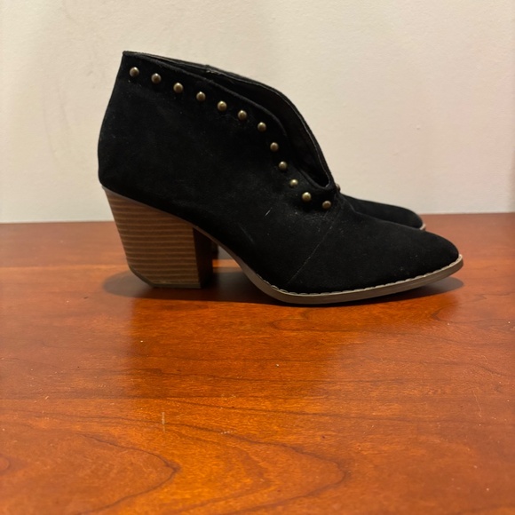ShuShop Studded Ankle Bootie Black Size 8.5 - Picture 6 of 12